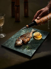 Carica l'immagine nel visualizzatore di Gallery, LEGNO, DESIGN, OLI D'OLIVA, ERBE TOSCANE