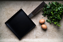 Carica l'immagine nel visualizzatore di Gallery, THE OMELETTE