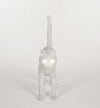 Carica l'immagine nel visualizzatore di Gallery, JOBBY THE CAT WHITE