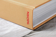 Carica l'immagine nel visualizzatore di Gallery, CHRISTO AND JEANNE-CLAUDE . Updated Edition XXL