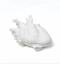 Carica l'immagine nel visualizzatore di Gallery, LOVE IN BLOOM BOX