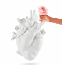 Carica l'immagine nel visualizzatore di Gallery, LOVE IN BLOOM GIANT
