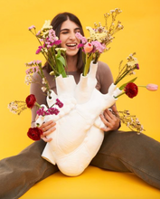 Carica l'immagine nel visualizzatore di Gallery, LOVE IN BLOOM GIANT
