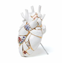 Carica l'immagine nel visualizzatore di Gallery, LOVE IN BLOOM KINTSUGI