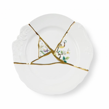 Carica l'immagine nel visualizzatore di Gallery, PIATTO PIANO 2 KINTSUGI