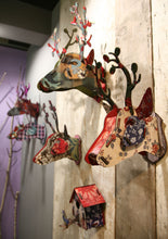 Carica l'immagine nel visualizzatore di Gallery, Purple branch