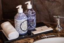 Carica l'immagine nel visualizzatore di Gallery, MEDITERRANEAN HERBS - Maioliche - sapone liquido